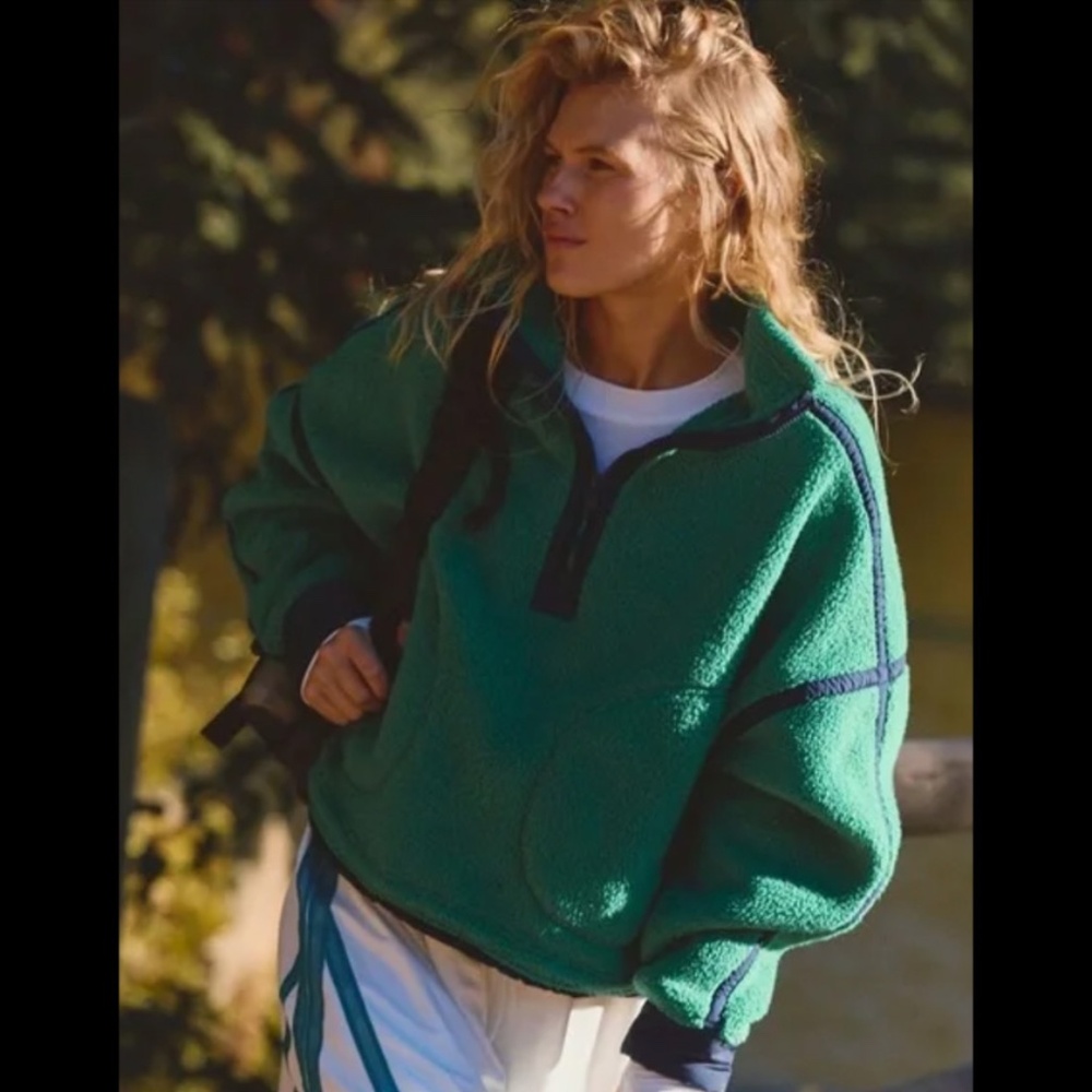 NWOT Free People Movement Mountain High Fleece in Green MSRP$98